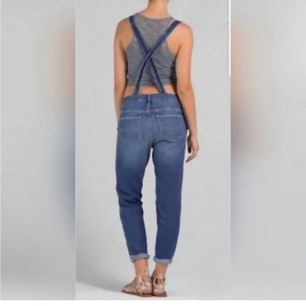 3 items for $20  😊  Abercrombie & Fitch Blue Denim Women's Overall - Picture 2 of 10